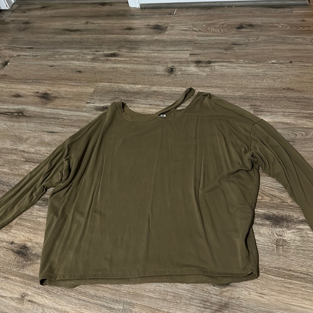 Green Slit Shoulder Sweater